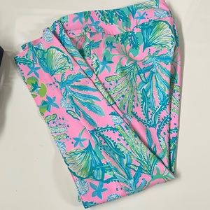 Lilly Pulitzer Luxletic - Size 8